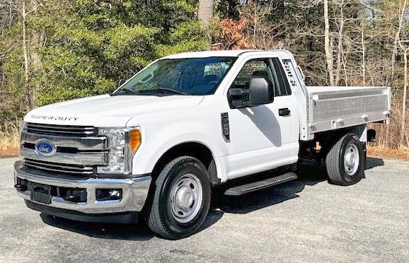 2017 FORD F250 SD 8’ ALUMINUM FLATBED W/FOLDDOWN SIDES.