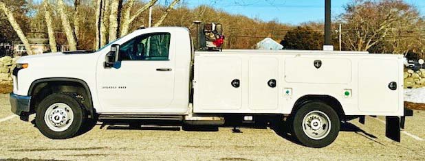2022 CHEVY 3500 REG CAB 11’ DURAMAG UTILITY 4X4