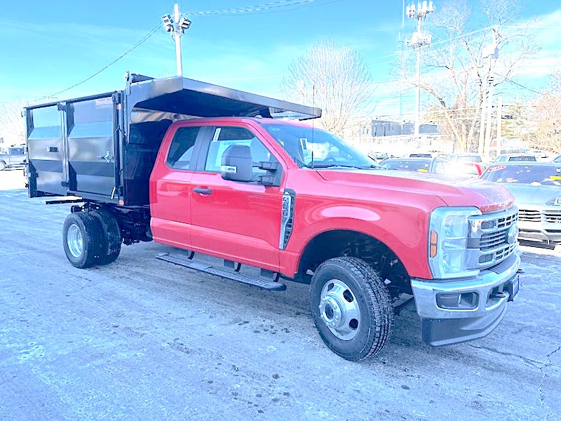 2026 FORD F350 LANDSCAPER