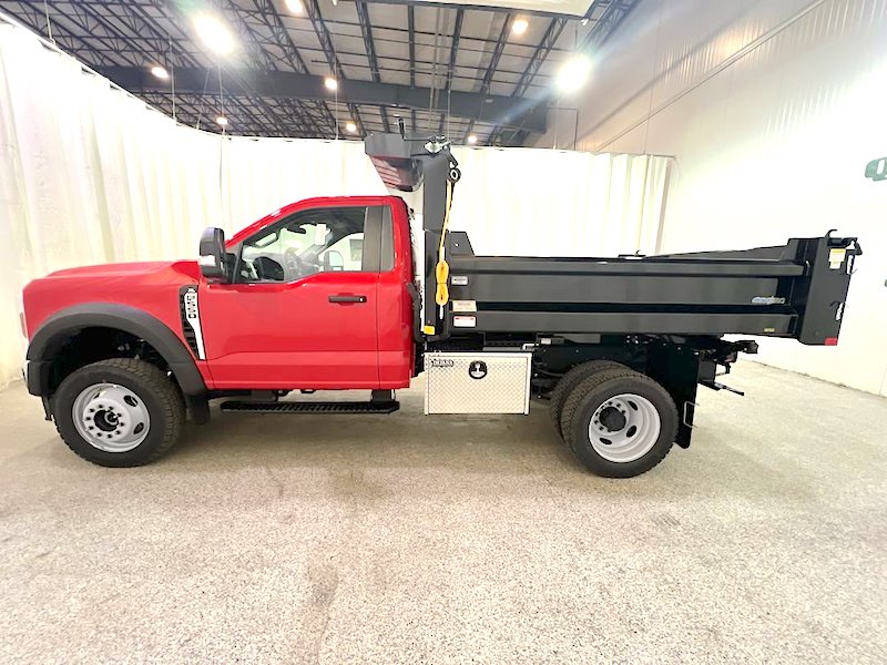 2025 FORD F550 DUMP