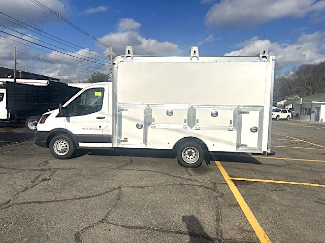 2025 FORD T350 HD UTILITY VAN