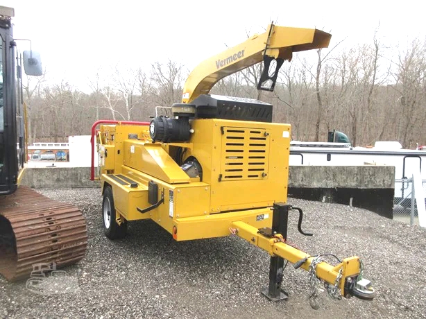 2022 VERMEER BC1800XL CHIPPER