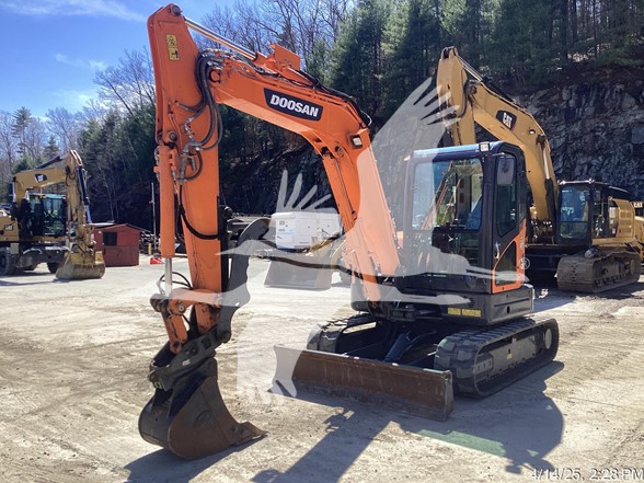 2022-DOOSAN-DX62R-3-E5125-1 2022-DOOSAN-DX62R-3-E5125-1