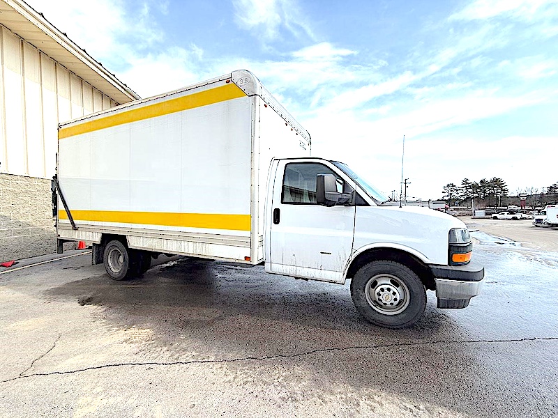 2023 CHEVROLET 3500  BOX TRUCK