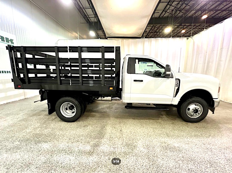 2026 FORD F350 RACK BODY