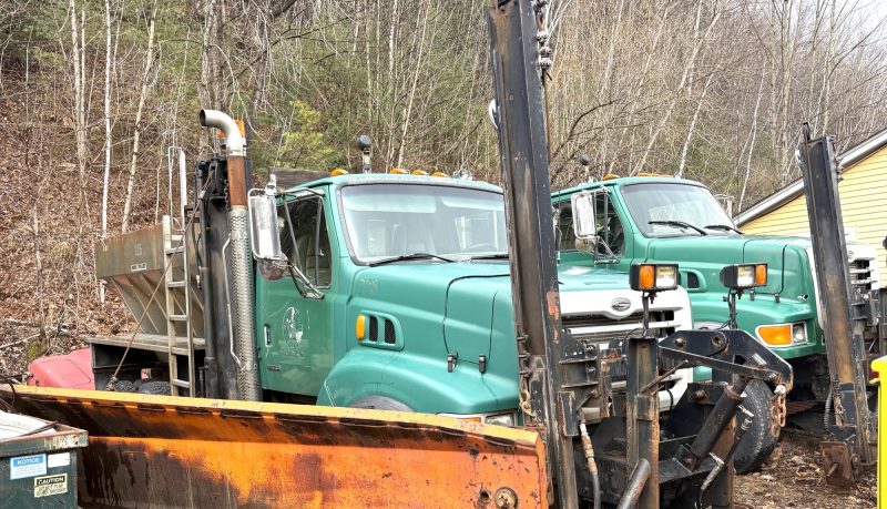 STERLING TANDEM AXLE