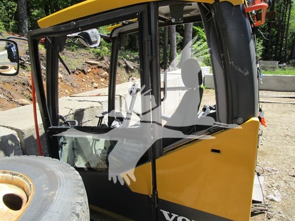 2017 EROPS VOLVO EC140