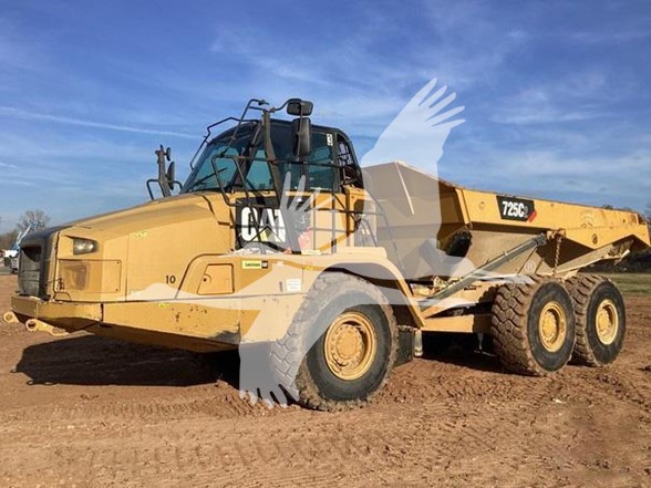 2018 CATERPILLAR 725C2 RT5868