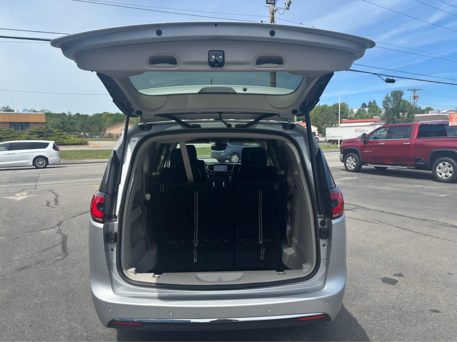 2024-Chrysler-Pacifica-stk5832-7 2024-Chrysler-Pacifica-stk5832-7