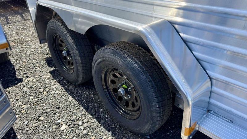 2026 Frontier Aluminum Trailers Livestock Lite Bumper Pull Series 14’7″