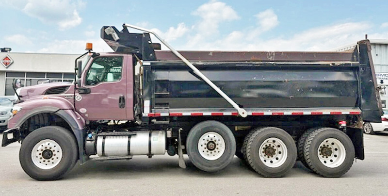 2021 INTERNATIONAL HV DUMP