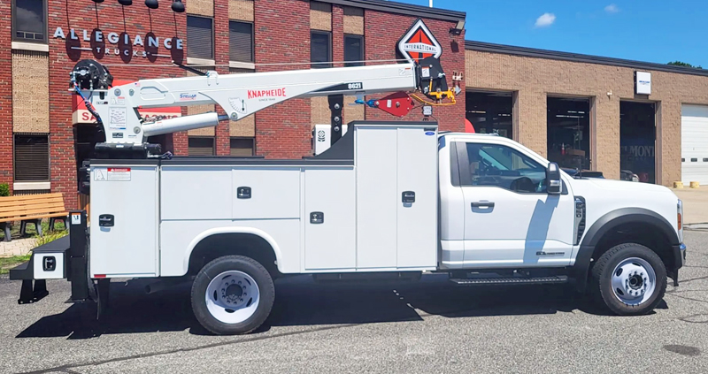 2024 FORD F550 UTILITY 4X4 W/CRANE