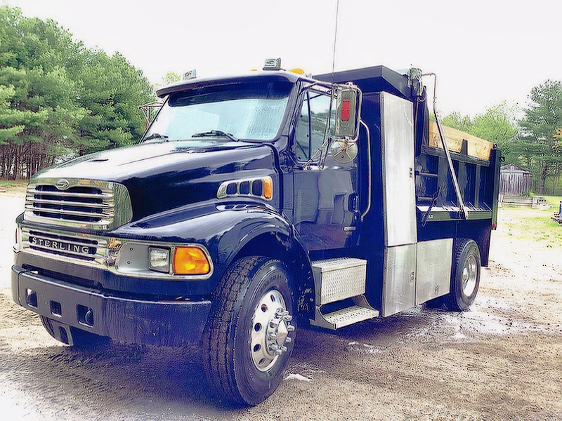 2005 STERLING 6 WHEEL DUMP