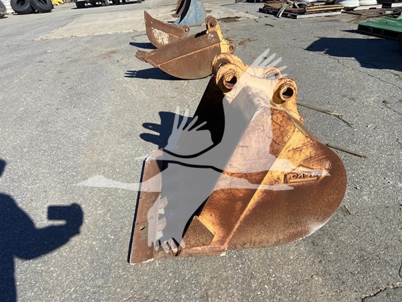Ditch Cleaning CASE 36" CLEANUP BKT IM2738 Ditch Cleaning CASE 36" CLEANUP BKT IM2738
