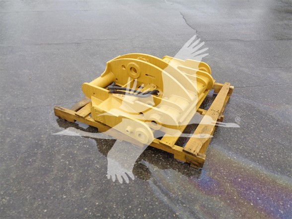 Coupler / Quick Coupler CATERPILLAR HYD Q/C IM3571 Coupler / Quick Coupler CATERPILLAR HYD Q/C IM3571