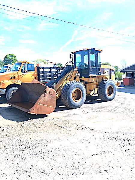 2005 CAT 930G LOADER