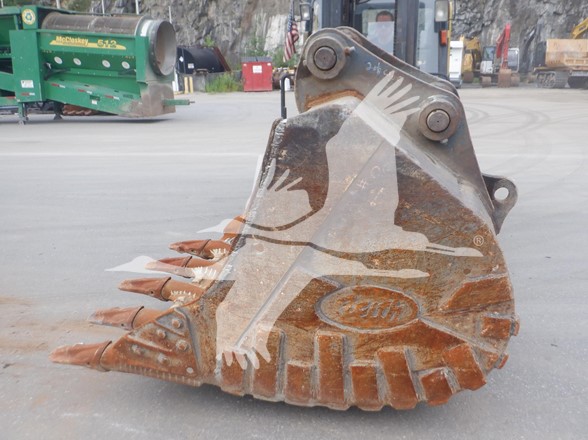 GP GEITH 54" DIGGING BUCKET IM4037 GP GEITH 54" DIGGING BUCKET IM4037