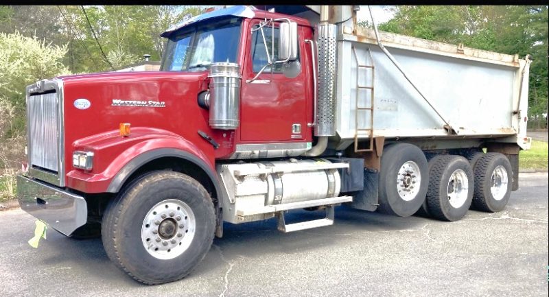 2015 WESTERN STAR 4900