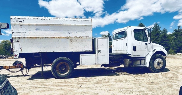 2007 FREIGHTLINER M2