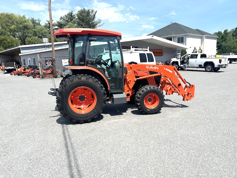 2025 KUBOTA MX 4900 TRACTOR/LOADER