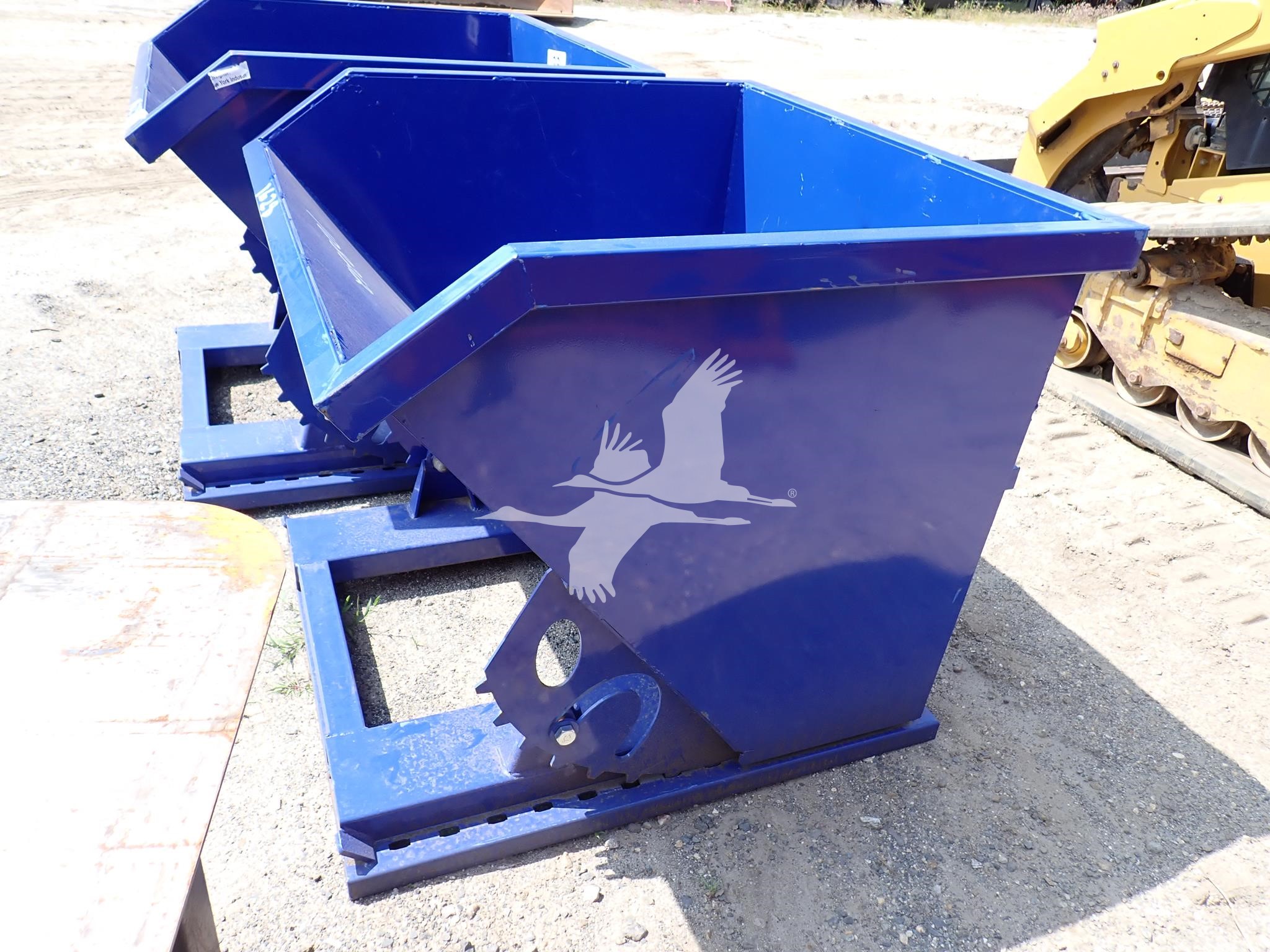 1 YARD SELF-TIPPING HOPPER MTH9 1 YARD SELF-TIPPING HOPPER MTH9