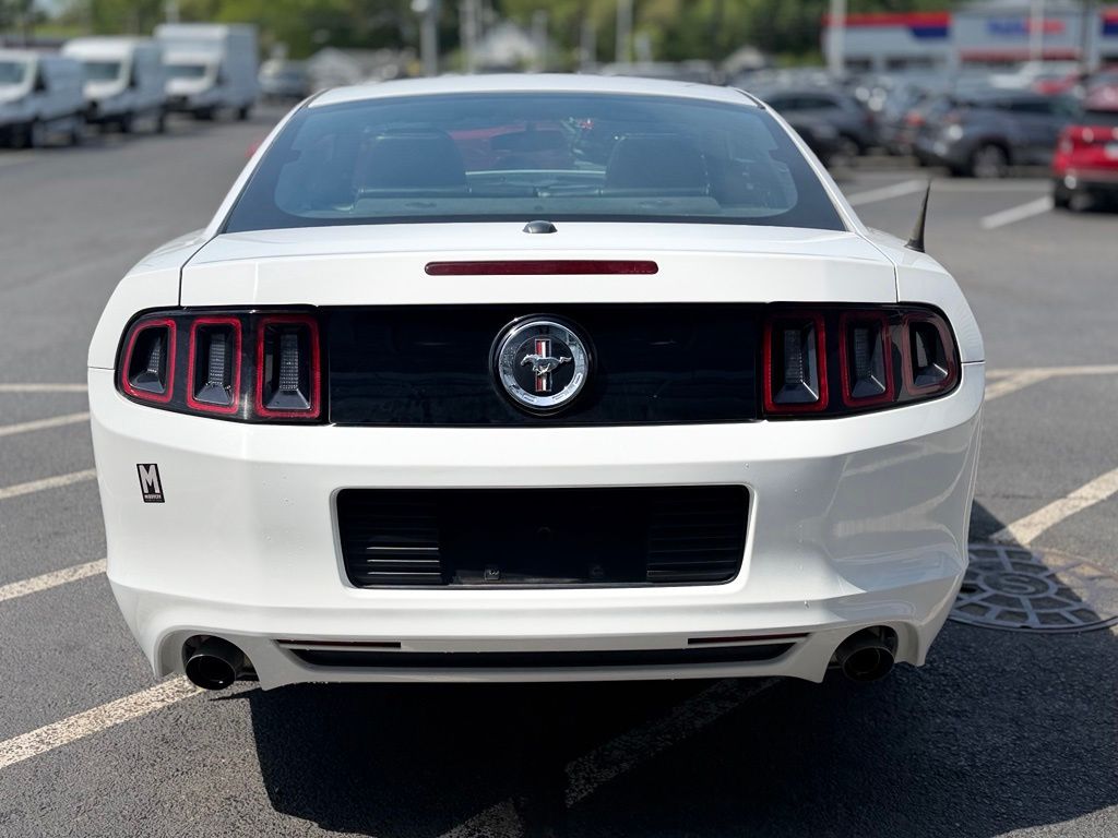 2014-Ford-Mustang-stkFM9739A-5 2014-Ford-Mustang-stkFM9739A-5