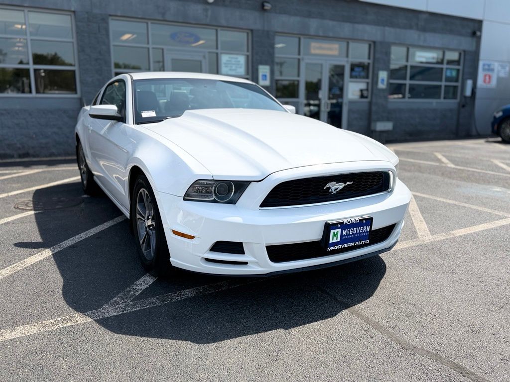2014-Ford-Mustang-stkFM9739A-8 2014-Ford-Mustang-stkFM9739A-8