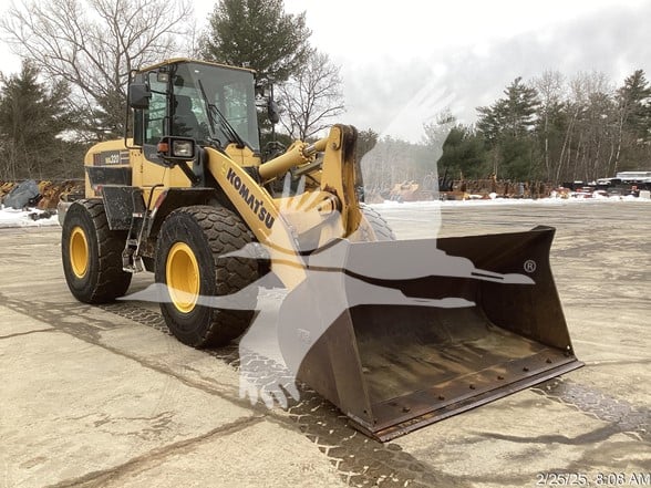 2015-KOMATSU-WA320-7-L5257-2 2015-KOMATSU-WA320-7-L5257-2