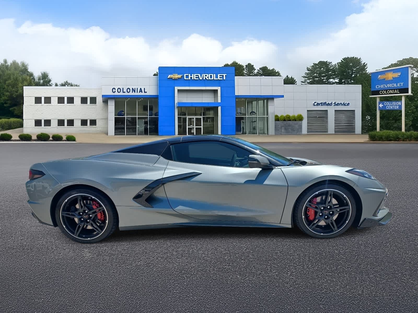 2022-Chevrolet-Corvette-U3581-2 2022-Chevrolet-Corvette-U3581-2