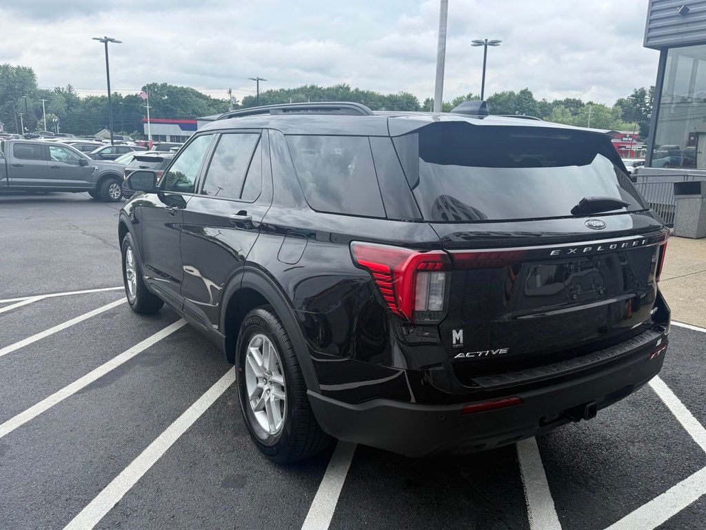 2026-Ford-Explorer-stkFM10740-3 2026-Ford-Explorer-stkFM10740-3