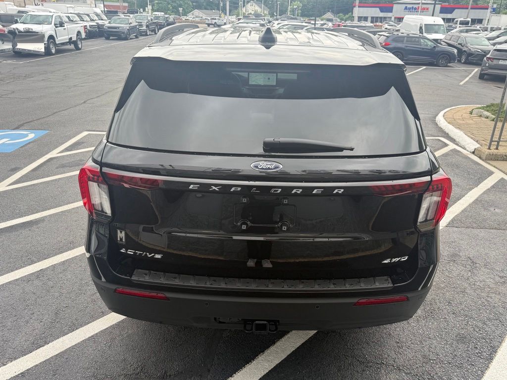 2026-Ford-Explorer-stkFM10740-4 2026-Ford-Explorer-stkFM10740-4