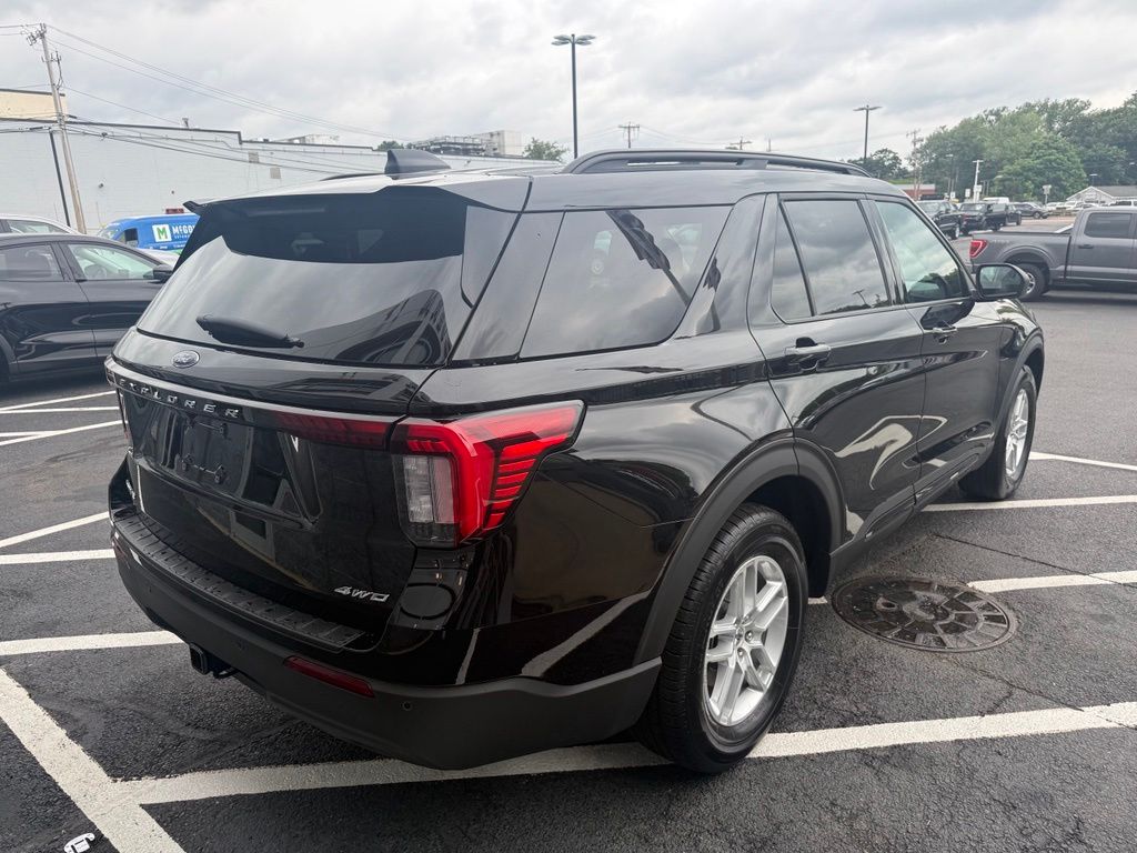 2026-Ford-Explorer-stkFM10740-8 2026-Ford-Explorer-stkFM10740-8