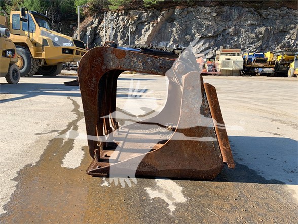 Bucket BOBCAT GRAPPLE BKT IM3903 Bucket BOBCAT GRAPPLE BKT IM3903