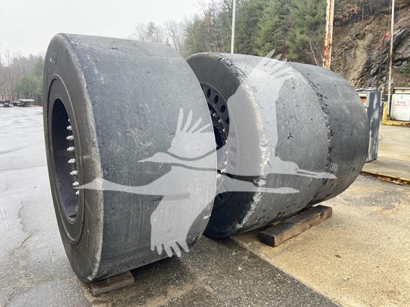 BRAWLER-HPS-29.5-25-SOLID-TIRES-IM4873-2 BRAWLER-HPS-29.5-25-SOLID-TIRES-IM4873-2