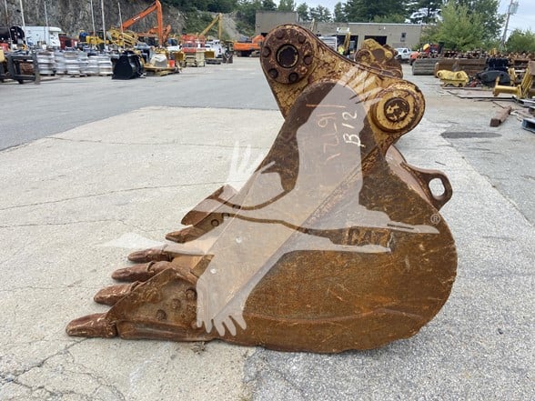 GP CATERPILLAR 42" DIGGING BKT IM4632 GP CATERPILLAR 42" DIGGING BKT IM4632