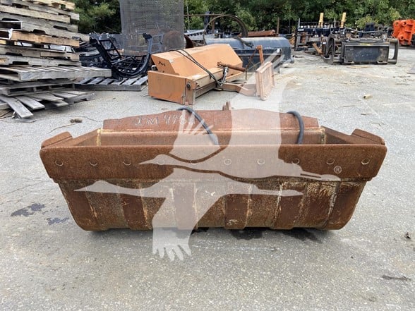 GEITH-60-HYD-TILT-CLEANUP-BKT-IM4466-3 GEITH-60-HYD-TILT-CLEANUP-BKT-IM4466-3