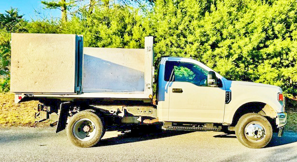 2021 FORD F350 9’ DURAMAG ALUMINUM LANDSCAPER DUMP 4X4 2021 FORD F350 9’ DURAMAG ALUMINUM LANDSCAPER DUMP 4X4