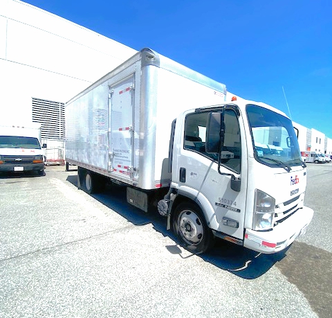 2022 ISUZU NRR