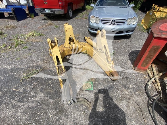 KOMATSU-DOZER-BLADE-U-FRAME-IM4702-1 KOMATSU-DOZER-BLADE-U-FRAME-IM4702-1