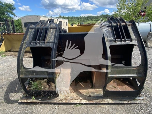 PEMBERTON-100-GRAPPLE-BKT-IM4694-1 PEMBERTON-100-GRAPPLE-BKT-IM4694-1