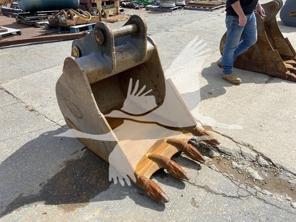 STRICKLAND-36-DIGGING-BUCKET-IM3407-2 STRICKLAND-36-DIGGING-BUCKET-IM3407-2