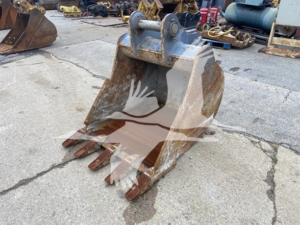 STRICKLAND-42-DIGGING-BUCKET-IM4203-1 STRICKLAND-42-DIGGING-BUCKET-IM4203-1