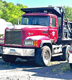 1995 MACK TRIAXLE
