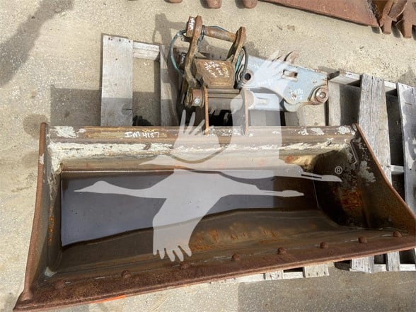 WERK-BRAU-48-TILT-BUCKET-IM4187-1 WERK-BRAU-48-TILT-BUCKET-IM4187-1