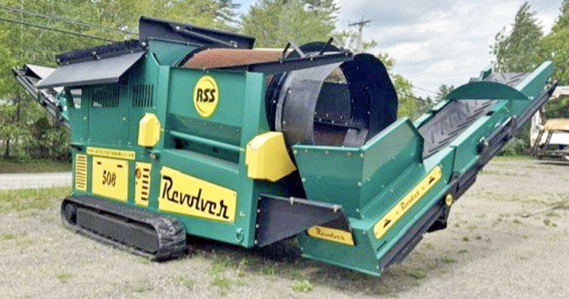 2024 LEFTOVER REVOLVER TROMMEL SCREEN ON TRACKS
