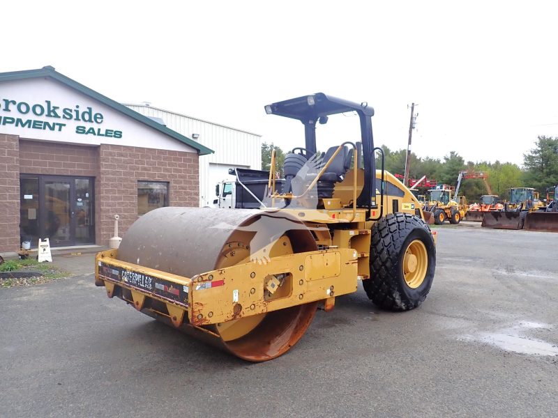 2006 CATERPILLAR CS-533E CO425
