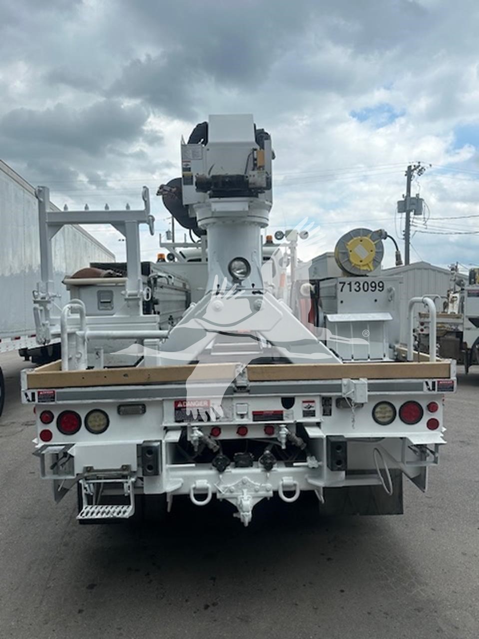 2013-FREIGHTLINER-BUSINESS-CLASS-M2-106-stk338275-4 2013-FREIGHTLINER-BUSINESS-CLASS-M2-106-stk338275-4