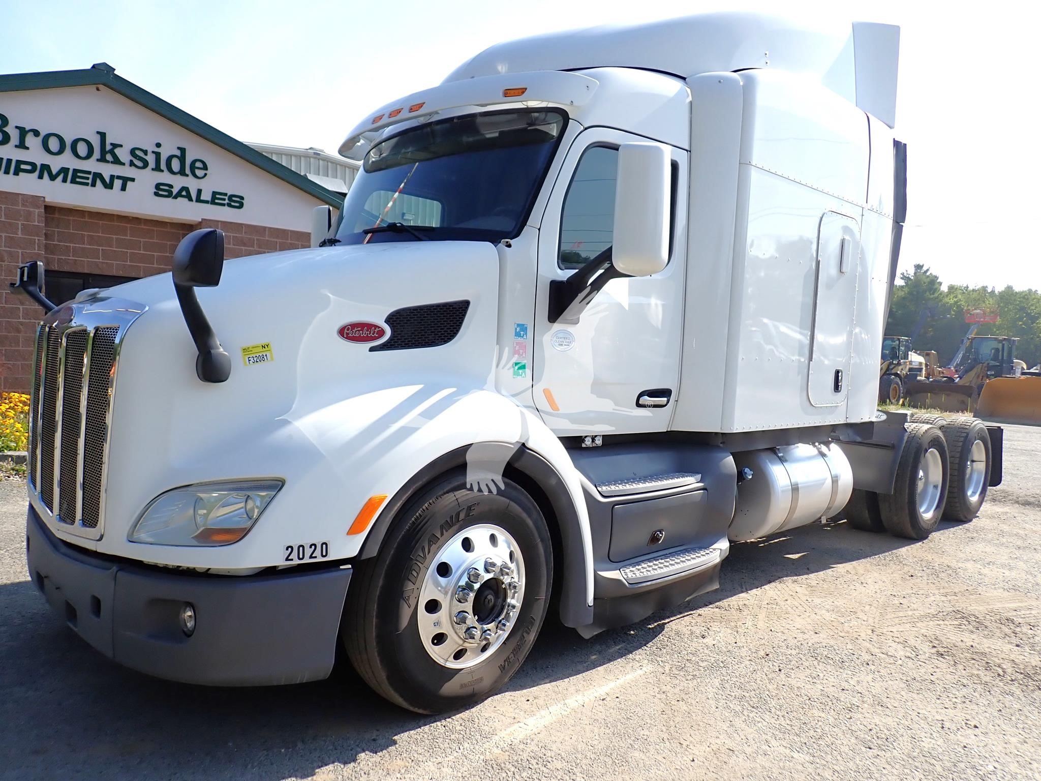 2016 PETERBILT 579 TK074 2016 PETERBILT 579 TK074