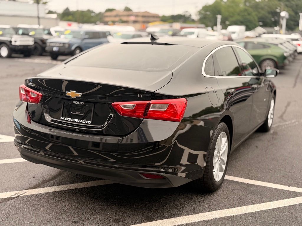 2017-Chevrolet-Malibu-stkFD3309-7 2017-Chevrolet-Malibu-stkFD3309-7