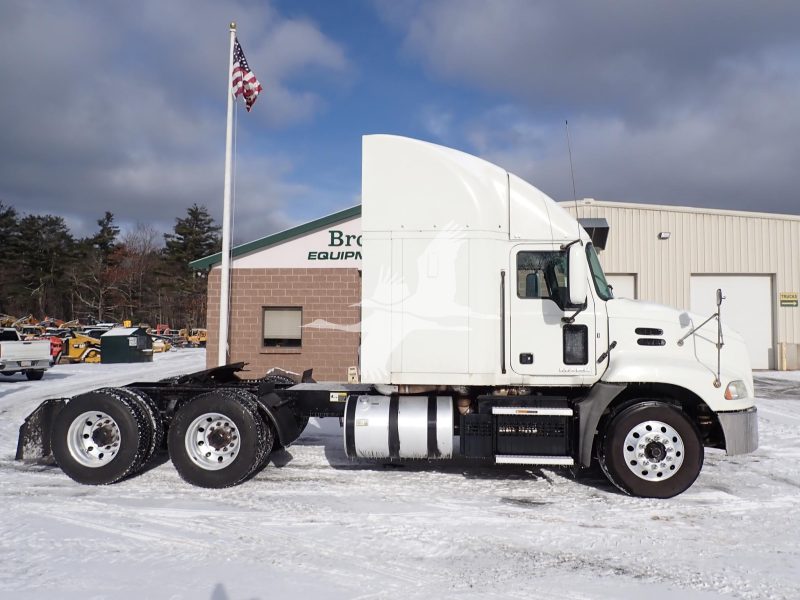2018 MACK PINNACLE CXU613 TK772